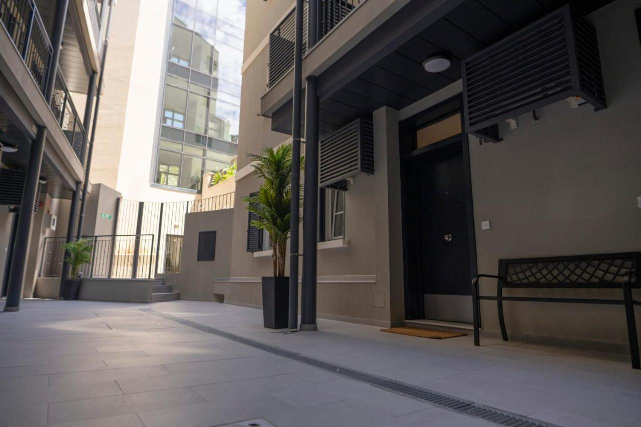 Sylvain Suites-Hosted By Sweetstay Gibraltar Zewnętrze zdjęcie